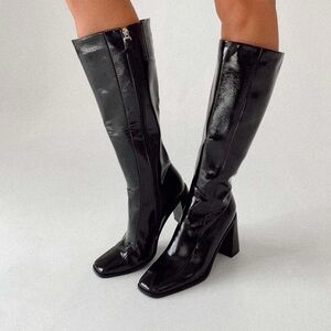 Elegant Black Knee-High Women's Boots